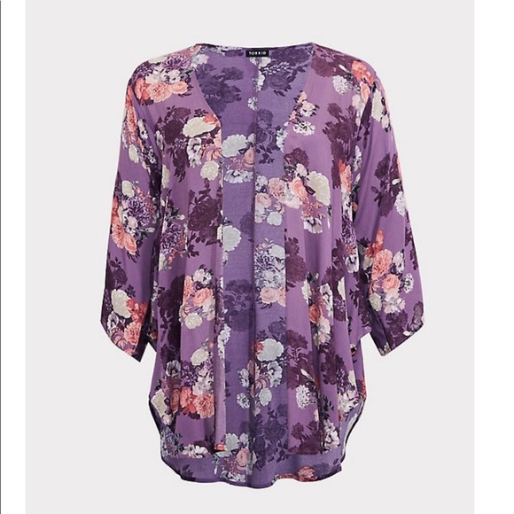 5⭐️Rated NWT Gorgeous TORRID Floral Kimono - Picture 5 of 8